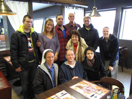 Jason, Lesley and the Rehab Medical Team