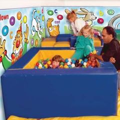 Four Sided Free Standing Ballpools by Rompa®