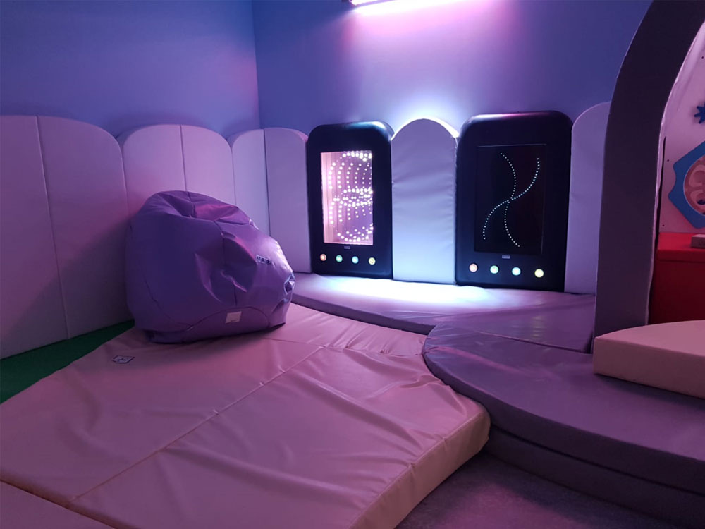 Gatwick Airport Sensory Room, Snoezelen® Multi-Sensory Environments and Sensory  Equipment