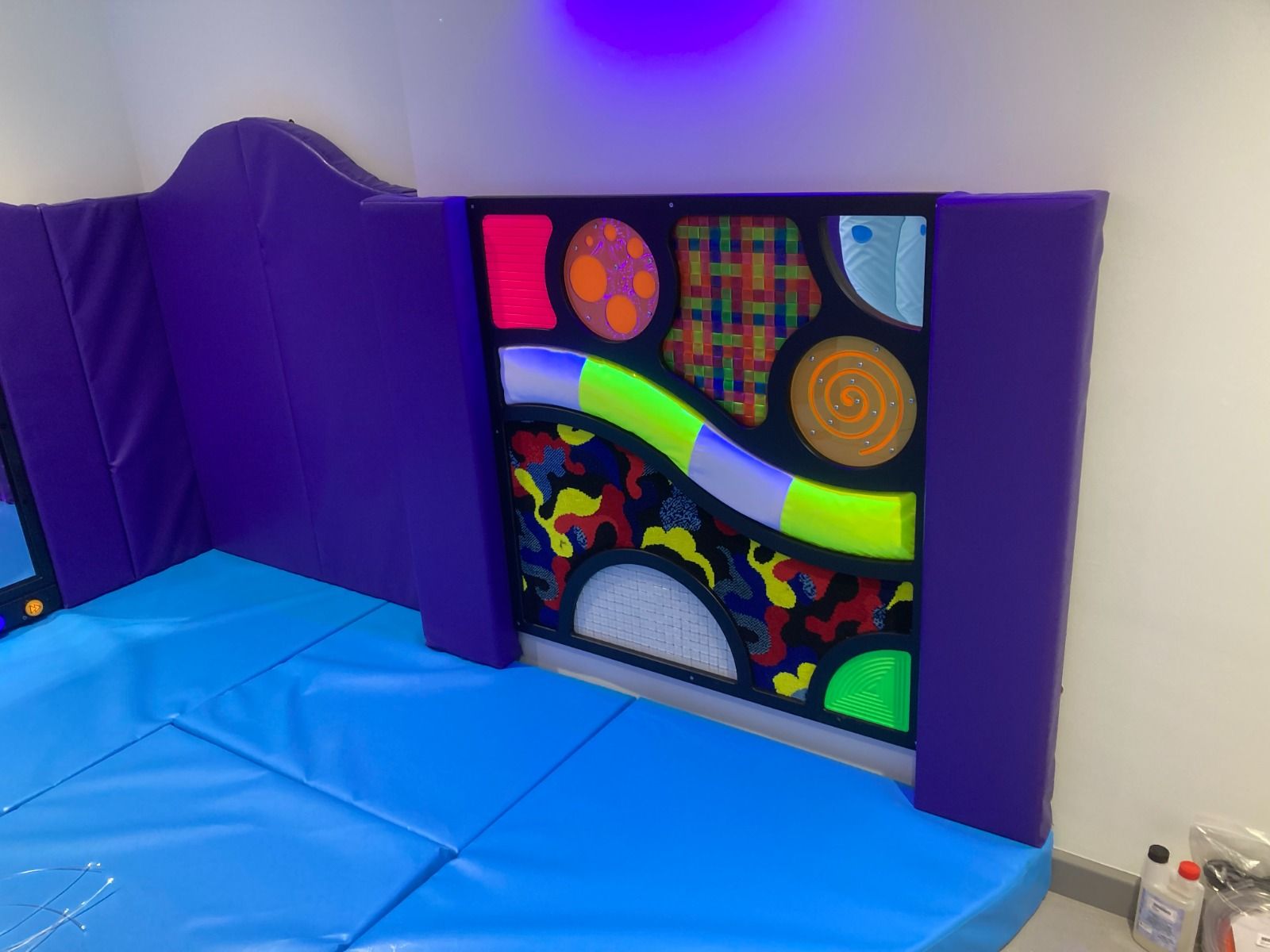 Hardingstone Sensory Room 3